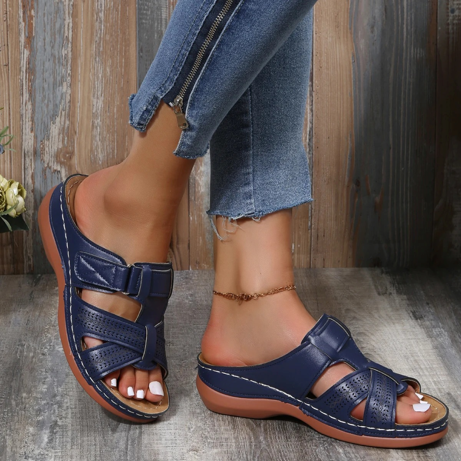 Women's Open-Toe Sandals