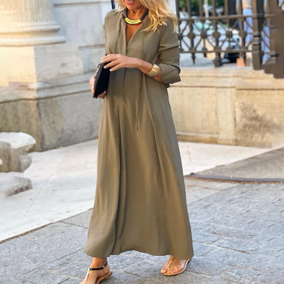 Stylish Summer Maxi Dress with V-Neck and Elbow-Length Sleeves