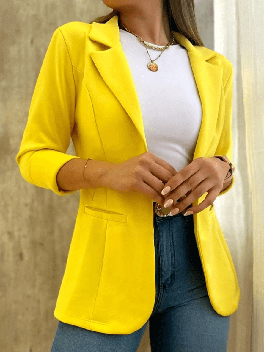 Stylish Women's Solid Blazer with Pockets, Lapel Collar, and Long Sleeves