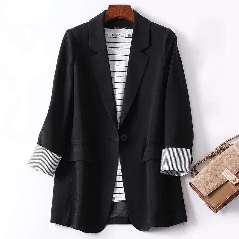 Women's Relaxed Fit Long Sleeve Blazer