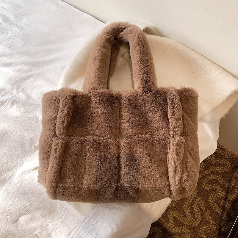 Dante Plush Handbag | Chic Winter Must-Have for Women